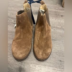 COPY - Janie& Jack boots for kids